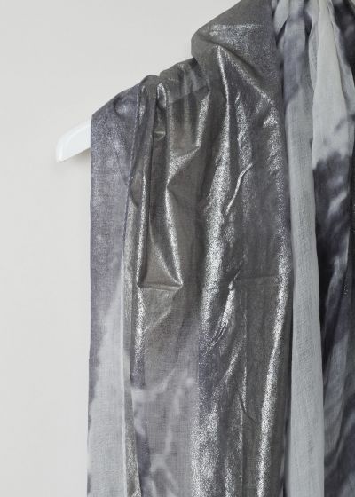 Brunello Cucinelli Grey-toned cashmere shawl with metallic details
