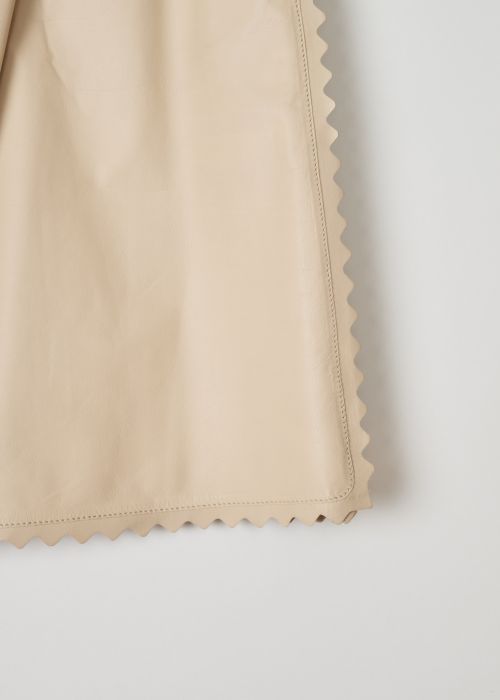 Chloé Beige leather skirt with scalloped edges 