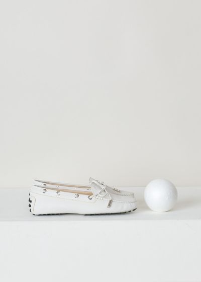 Tods White loafer with decorative bow photo 2