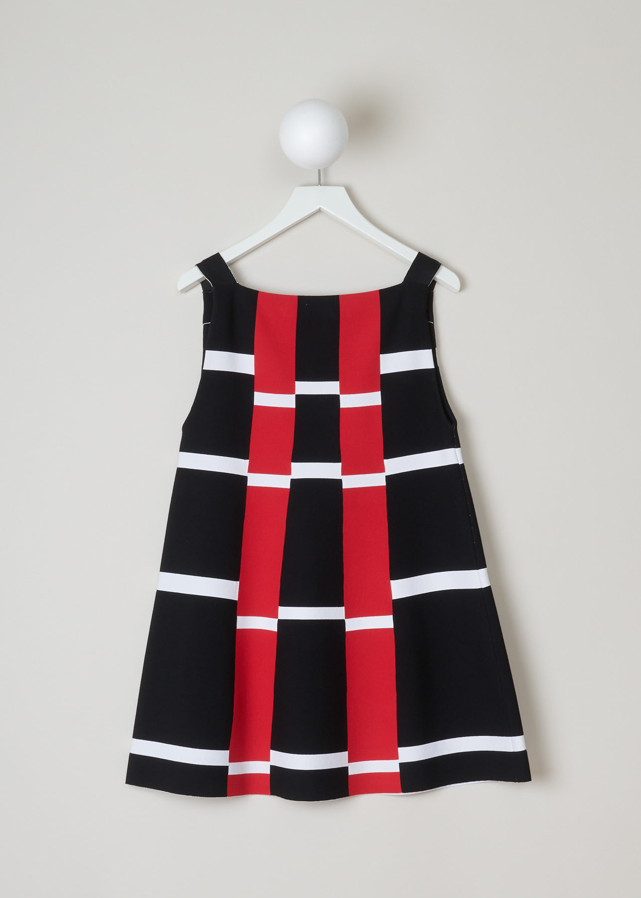 ALAÏA, Geometric A-line tunic, 7E9UE24LM327_tunique_sm_mirage_CM93_multico93, Red, Print, Black, Back, This knitted A-line tunic in sixties style is made with a graphic patterned fabric in black, red and white. This model has a straight neckline. This slip-on dress is knee-length.


