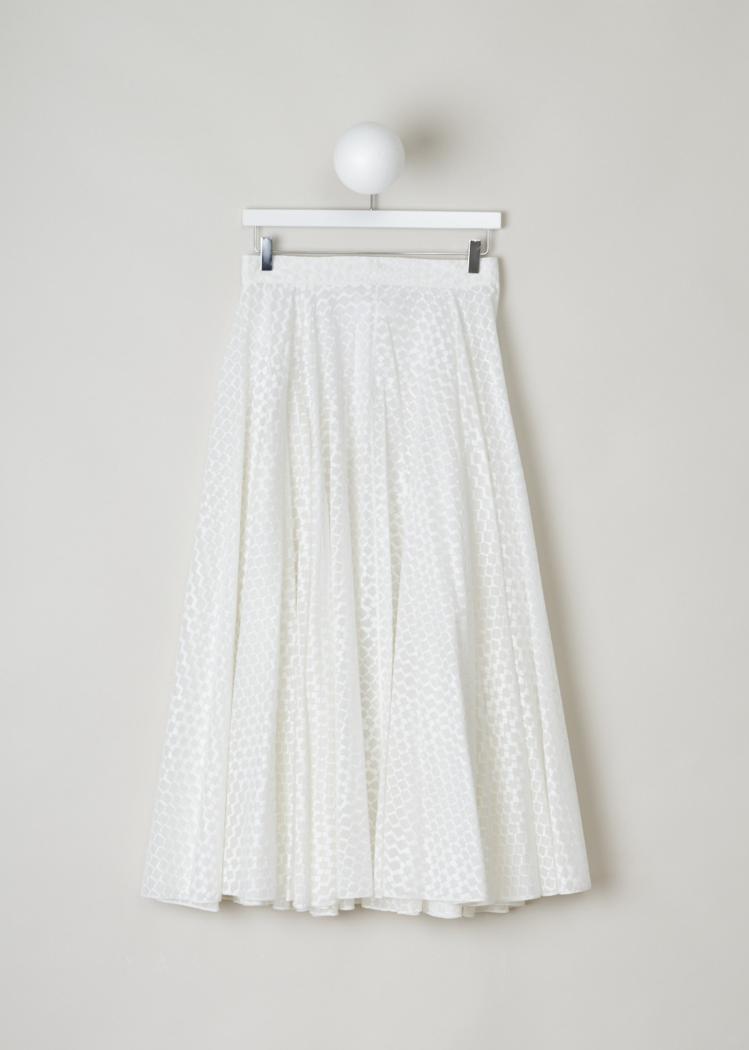 AlaÃ¯a, Off-white slightly see-through tulle skirt, AS9J648TT314_C000_blanc, white, front, Made from thinly woven cotton and is slightly see-through, embellished with a white lozenge motif. The length of the skirt comes to about ankle height.