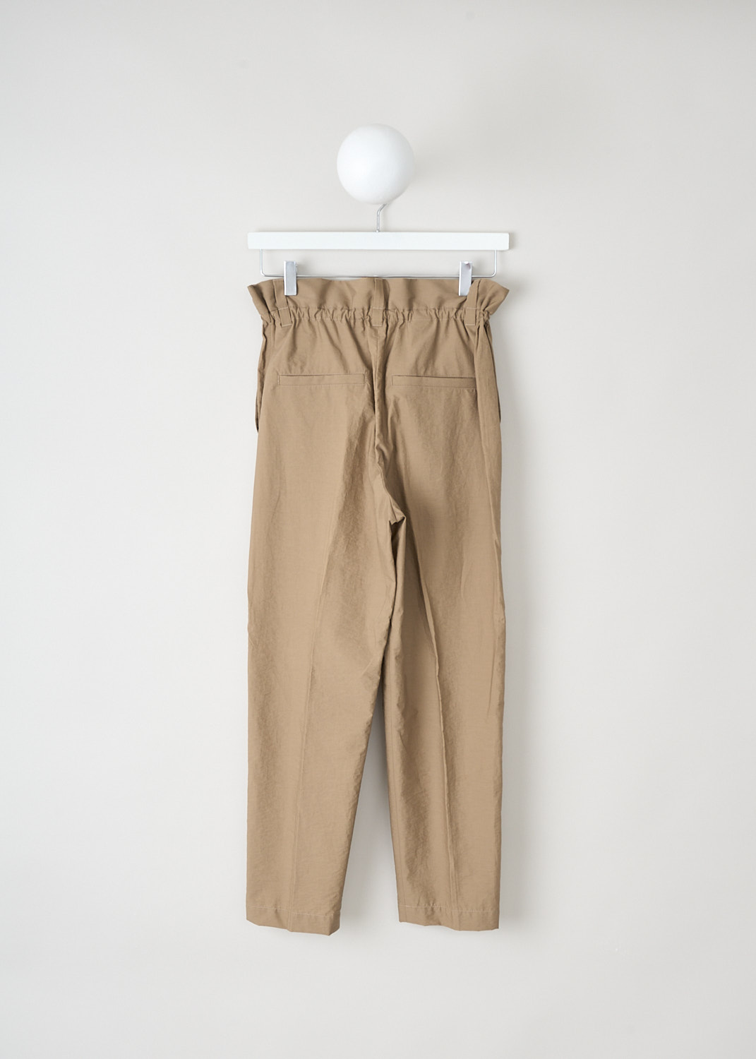 Brunello Cucinelli, Brown paper bag pants, M0F79P7102_C7301, Brown, Back, These brown pants have a paper bag waist with belt loops.  The waistline is partly elasticated. The concealed press studs and zip function as the closure option. These pants have slanted pockets in the front and welt pockets in the back. The tapered pant legs have a centre crease.  
