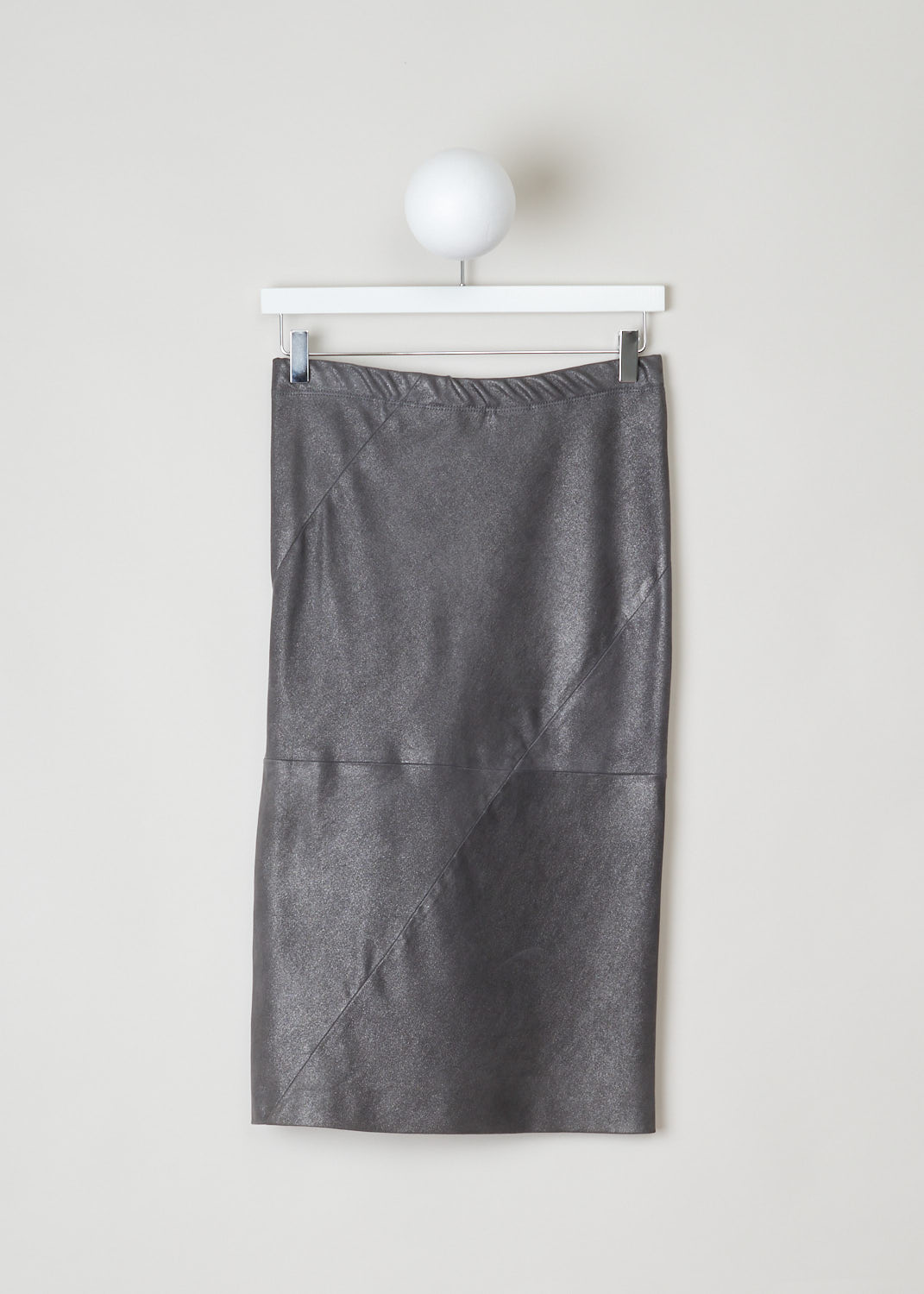 Brunello Cucinelli, Silver grey leather pencil skirt, M0NP0G2738_C079, grey, back, Silver grey leather skirt. This long pencil skirt falls just below the knees. The leather has a stretch and has a light silver sparkle. The leather patches are sewn together diagonally for a unique look. This model has no closure and has an elastic waistband.