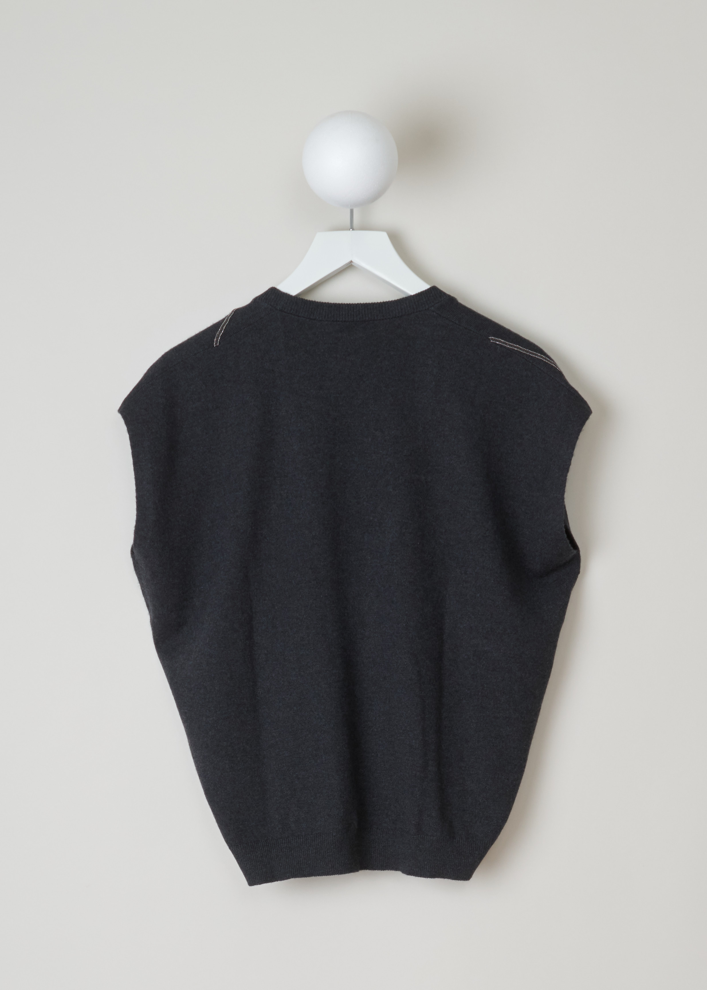 Brunello Cucinelli, Bead-embellished grey cashmere spencer, M12152002_C2803, Grey, Back, This oversized spencer embellished with silver monili beads features a plunging V-neckline in the front. The back of is left unadorned.
