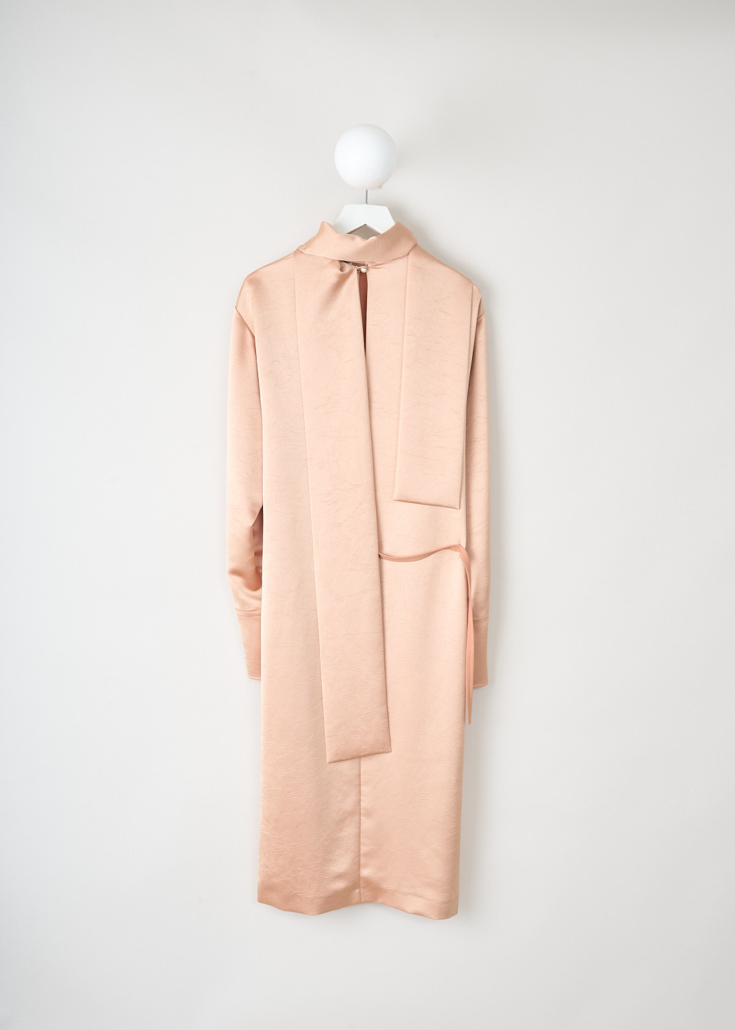Evening dresses by designer brands at Kiki's Stocksale Maastricht