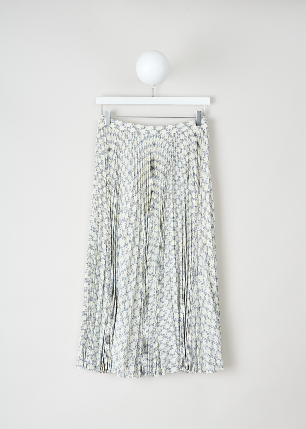 Celine, Silk pleated skirt with all-over Triomphe-print, 2J369_632P_01CQ, White, Print, Blue, Front, This silk pleated skirt with has a white base color with a blue all-over Triomphe print. The skirt has an concealed side zip closure.
