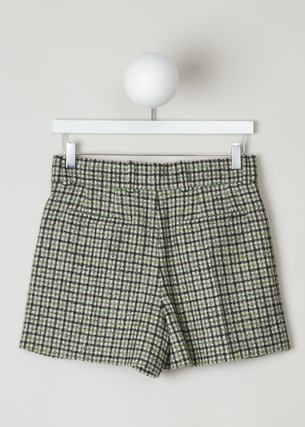 CHLOÃ‰, VIBRANT GREEN CHECK SHORTS, CHC21ASH2106439T38, Green, Print, Back, These beautiful vibrant green check shorts are soft to the touch. There is a concealed front closure with two hooks and a zipper and the shorts also have belt loops. The front of the shorts is decorated with pleats. Two forward slanted pockets can also be found in the front and two welt pockets on the back. 