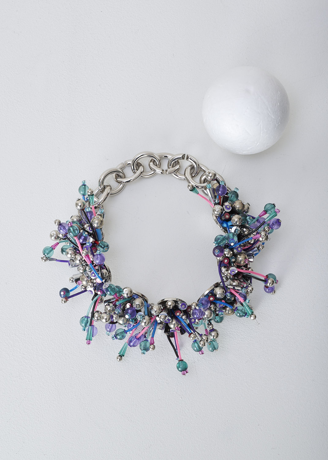 DRIES VAN NOTEN, MULTICOLORED BEADED CHOKER NECKLACE, NECKLACE221_001_Q72_W_NECKL_PUR, Purple, Silver, Pink, Front, This choker necklace has multicolored beads in varying lengths.  There are small slots in the chunky chain which are used to link them together, functioning as the closure option. The chain is adjustable in length. 

circumference: 44.5 cm / 17.5 inch 