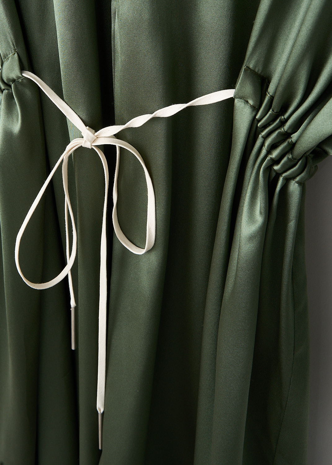 Detail of Designer silk dress by Dries Van Noten at Kiki's Stocksale Maastricht