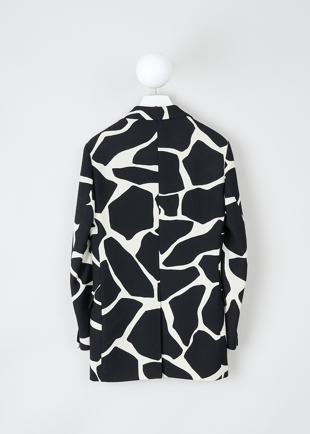 Dries van Noten, Black-and-white print jacket, BLUR_5106_WW_JACKET_BLA, Black, White, Print, Back, This black-and-white print jacket has a notched lapel and a open front. The long sleeves have buttoned cuffs. The coat has flap welt pockets. In the back, the jacket has a centre vent.  
