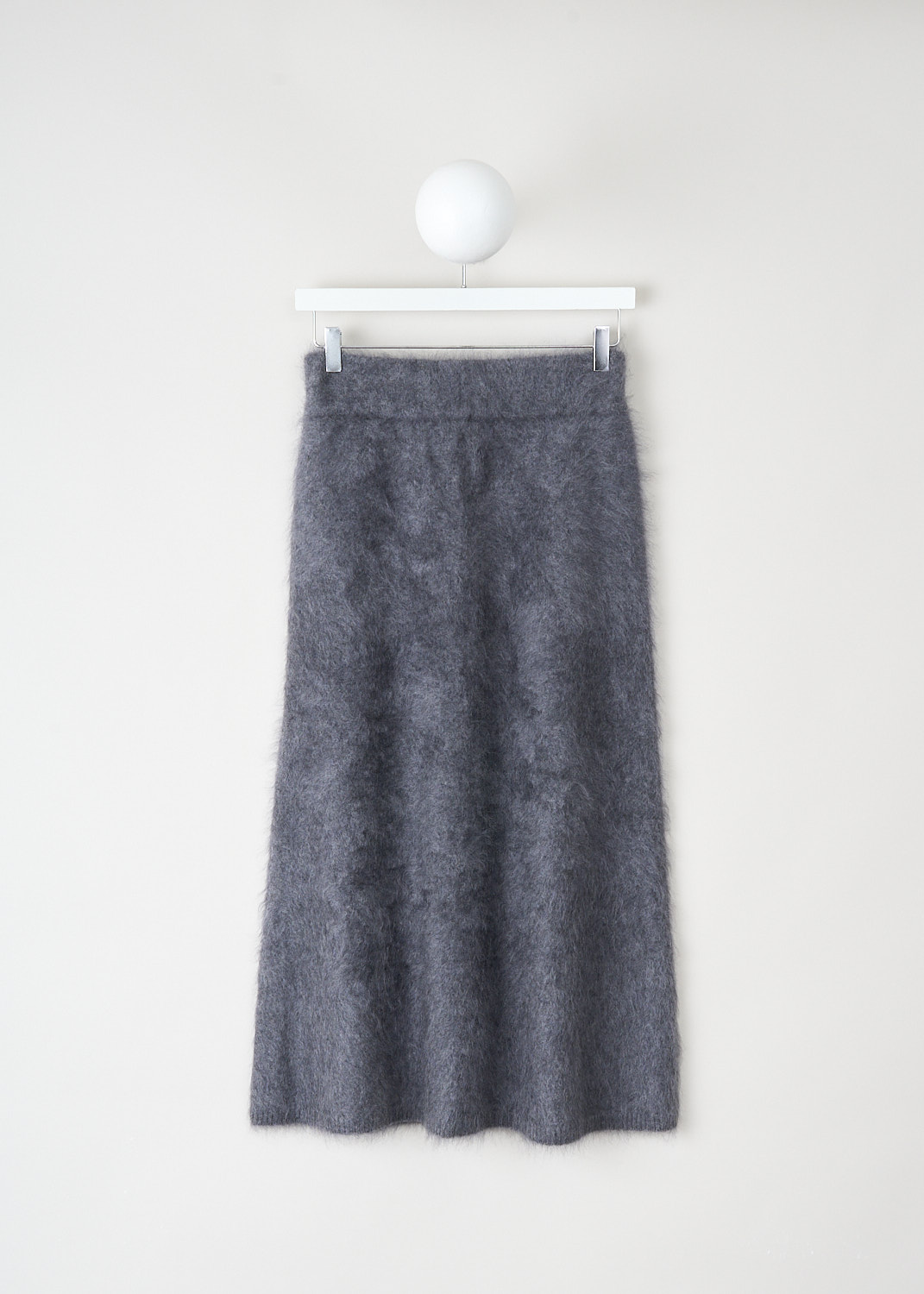 Cashmere skirts at women's fashion store Kiki's Stocksale