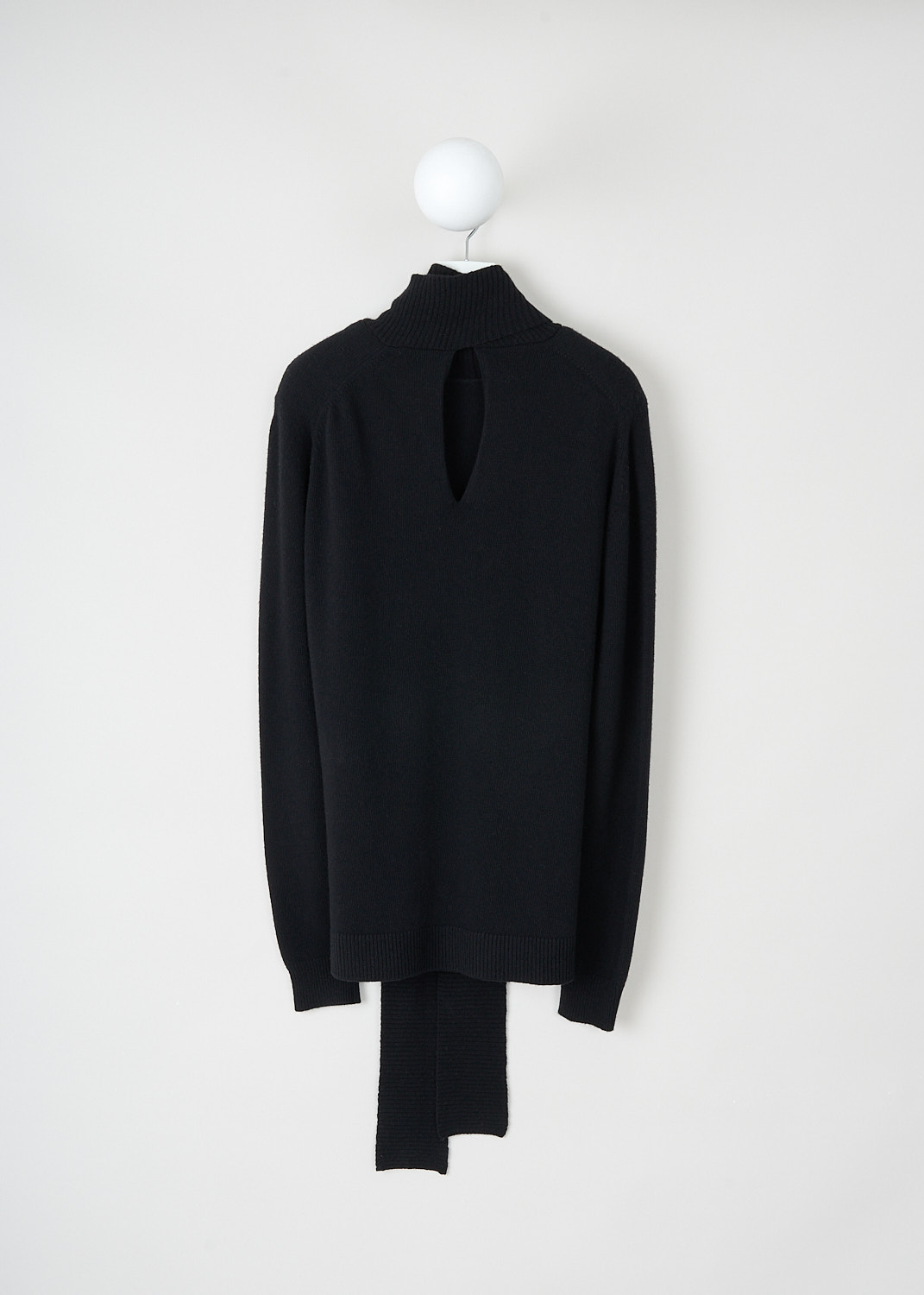 Marie Adam-Leenardt, Oversized distorted black turtleneck sweater, DISTORTED_TURTLENECK_4003_9999_BLACK, Black, Back, This oversized distorted black turtleneck sweater has an incorporated ribbed scarf that can be worn both to the front or back. The sweater has a mock-neckline, dropped shoulders and extra long sleeves. The cuffs and hem have a ribbed finish.  
