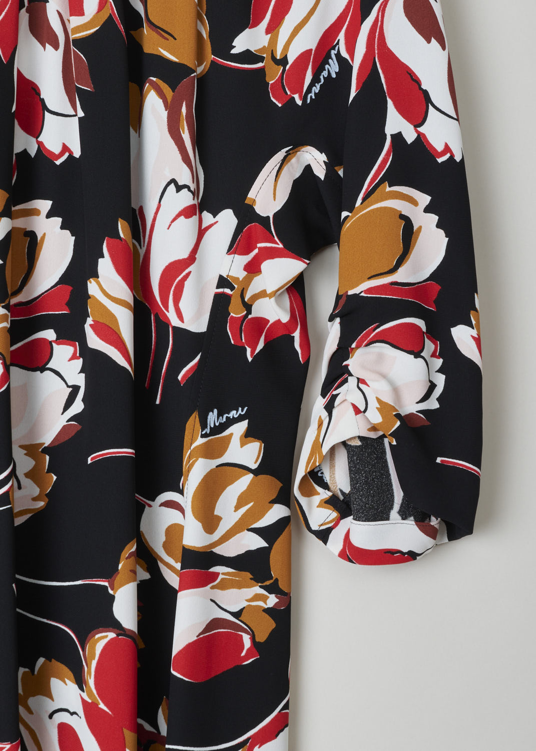 MARNI, BLACK MAXI DRESS WITH RED FLORAL PRINT, ABMA0739Q0_UTV844_WIN99, Black, Print, Detail, This black maxi dress has a floral print in reds and browns. The dress has a round box-pleated neckline. Those same pleats can be found on the three-quarter sleeves. In the back, a concealed centre zip functions as the closure. The dress has a white satin hemline. 