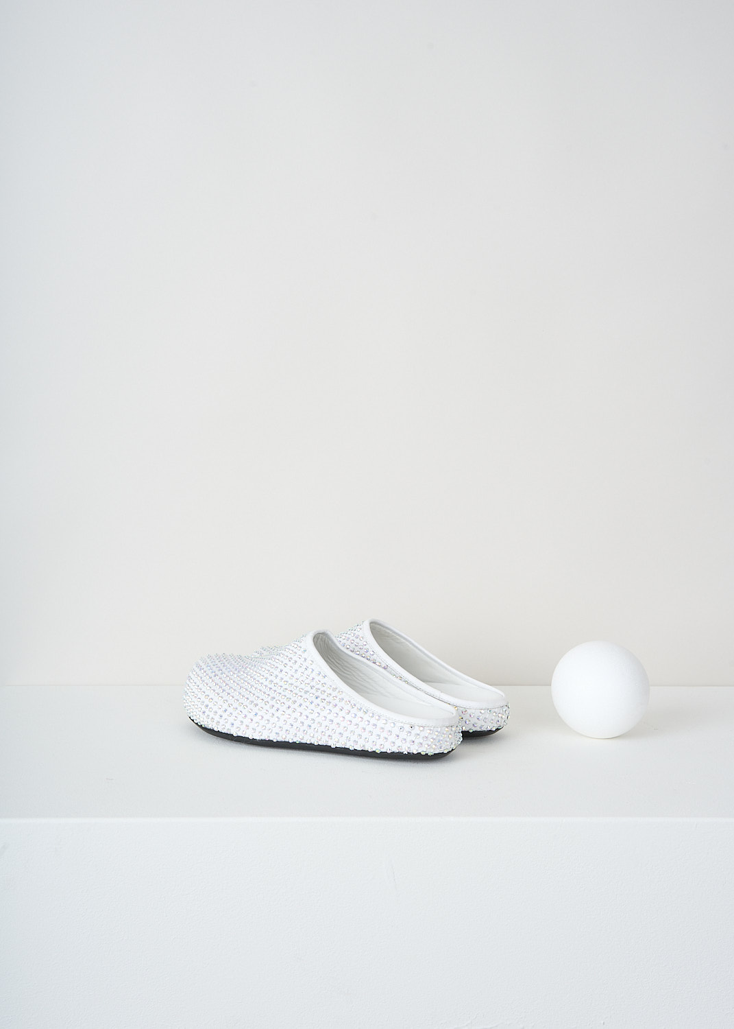 Marni, White bejeweled clogs, SBMS004601_P6394_00W01, White, Back, These white clogs have a round toe and a bejeweled mesh fishnet covering.