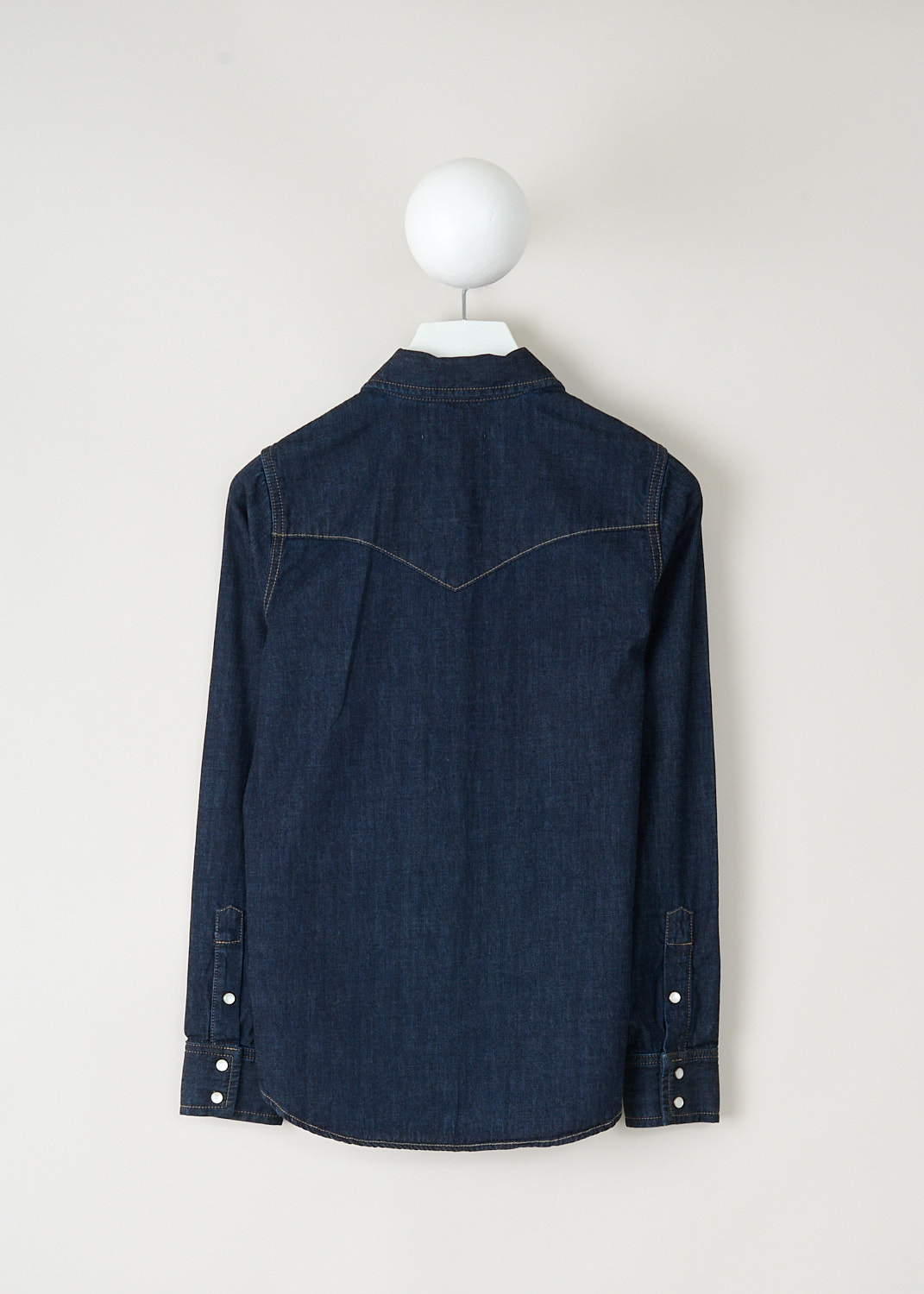 Back view of Nili Lotan Travis denim shirt in Indigo Rinse with long sleeves and clean tailored finish, available at Kiki's Stocksale designer outlet in Maastricht.