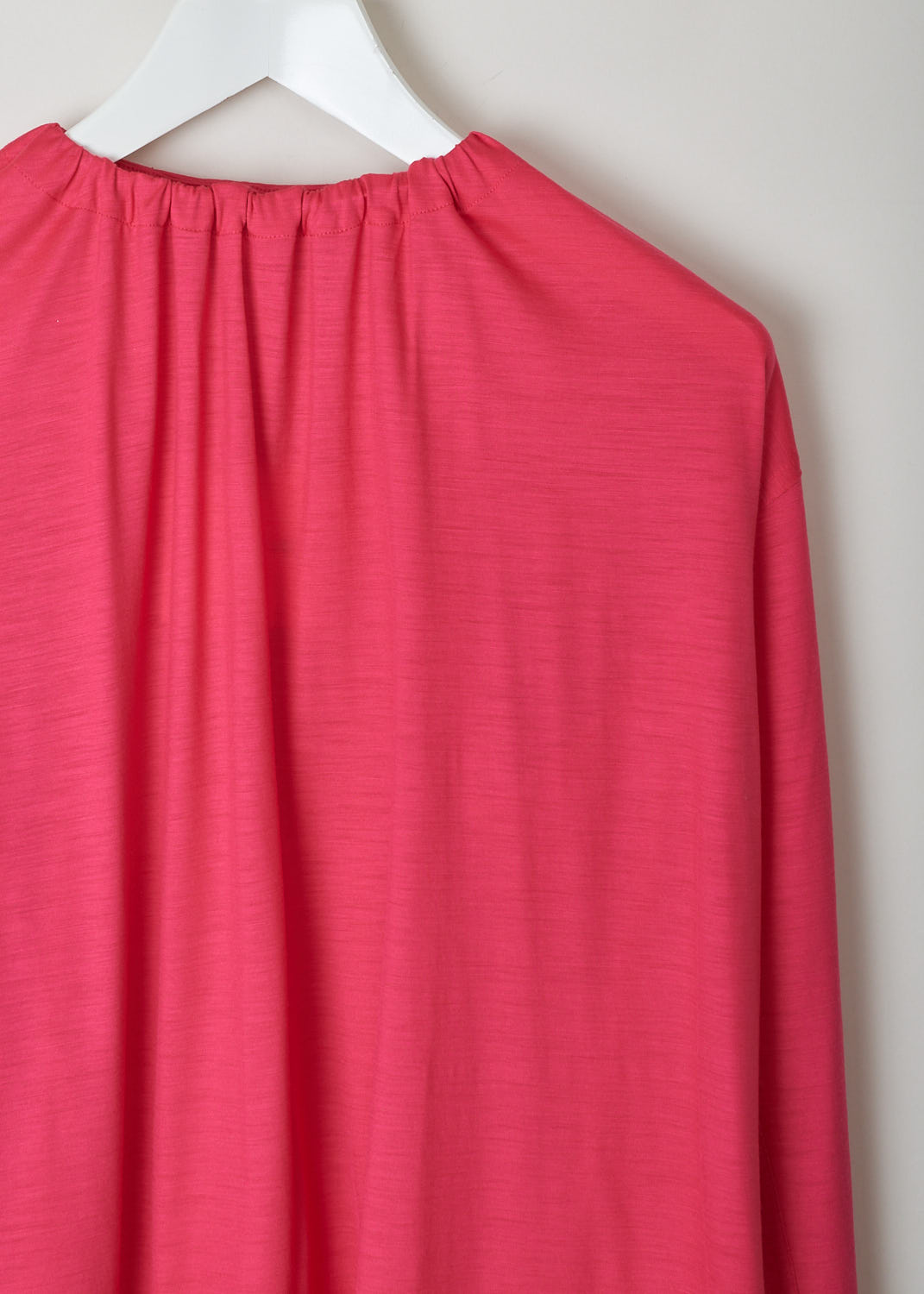 SOFIE Dâ€™HOORE, LONG SLEEVE FUCHSIA TOP, BRIANNA_WOJE_FUCHSIA, Pink, Detail, This fuchsia colored top features a gathered elasticated neckline. The long sleeve top drapes the bodice, creating a relaxed fit. 
