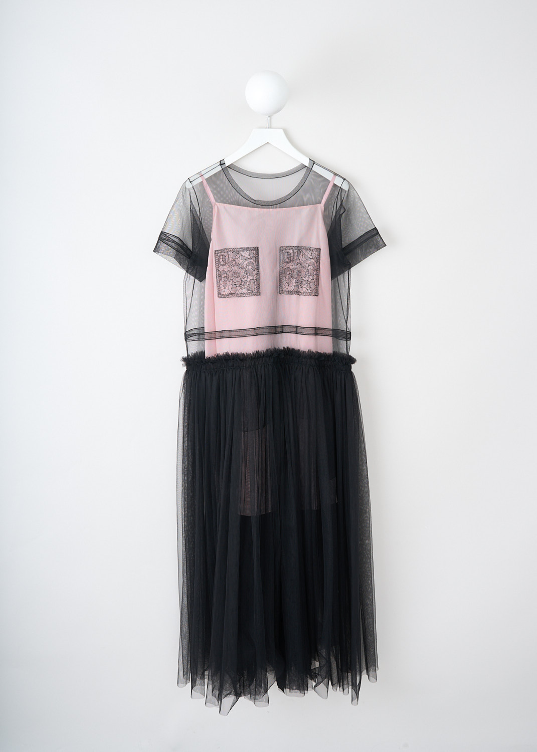 Sofie d'Hoore, Black tulle Dominic maxi dress, DOMINIC_NYCE_02_BLACK, Black, Pink, Front, This black tulle Dominic maxi dress has a round neckline and short sleeves. The dress has a boxy bodice with embroidered detailing and a pleated skirt. The sheer tulle fabric creates a layered look with the detachable pink slip dress. 


