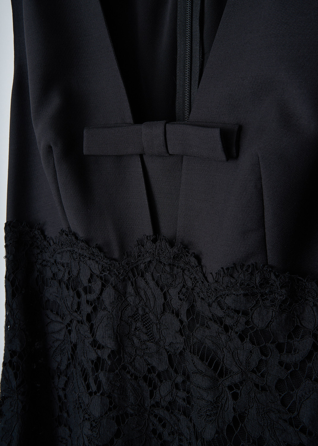 Valentino black lace dress bow detail neckline scalloped seam luxury designer piece