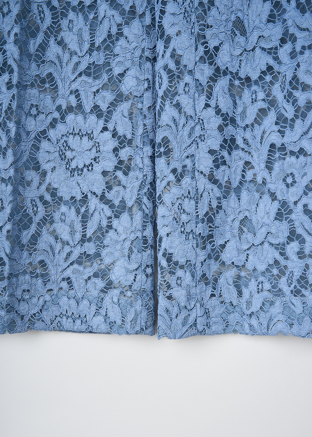 Valentino, Blue lace pants, TB3RB3L61EC_394, Blue, Detail, These blue lace pants have a concealed front zip closure. These pants have slanted  pockets. The straight pant legs have pressed creases. The external lace fabric is partly see-through but the pants come with a detachable lining with short pant legs.
