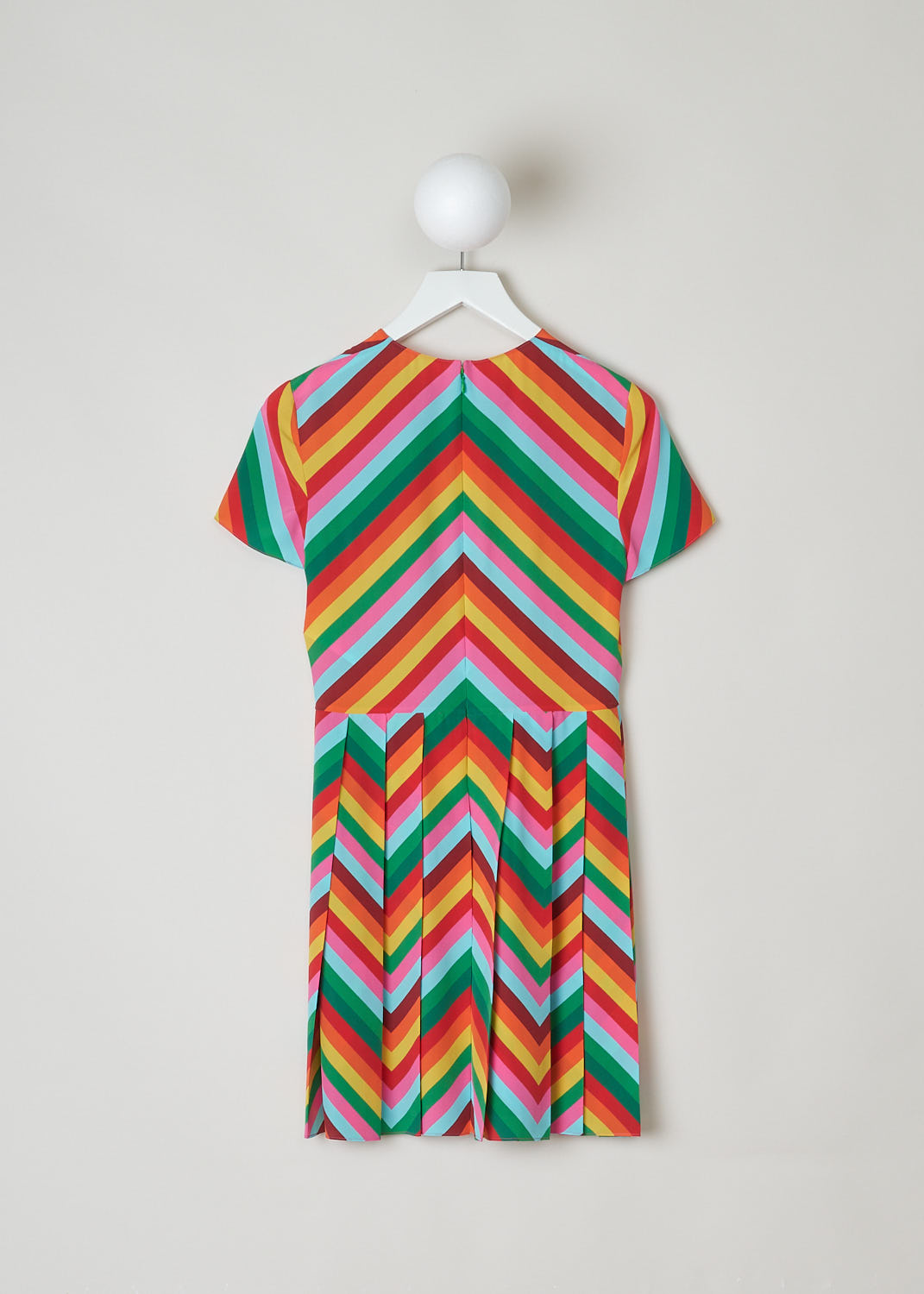 VALENTINO, MULTICOLORED ZIGZAG PRINT DRESS, XB3VAY7170Q_M12, Print, Pink, Orange, Back, This short sleeve dress has a multicolored diagonal striped pattern. The dress has a round neckline. The form fitting bodice goed over in the knife pleated circle skirt. In the back, a concealed centre zip functions as the closure option.
